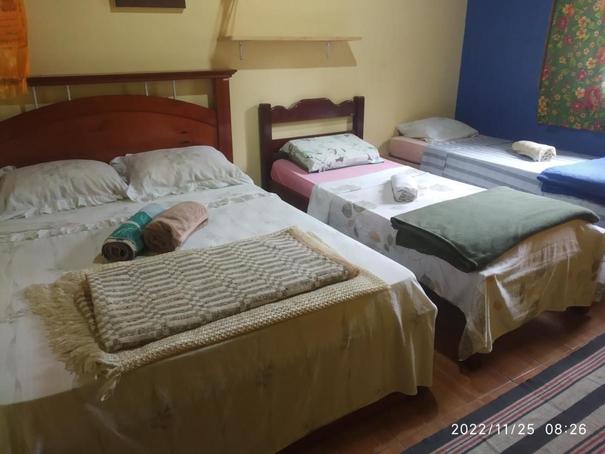O Brejo Encantado Hospedagem E Hostel Embu Esterno foto